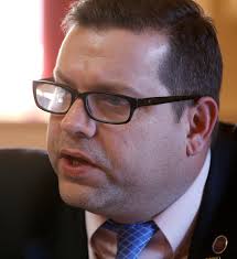 Is Rep. Tom Garrett leaving Congress?
