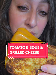 GOOD SOUP!! THAT GRILLED CHEESE WAS AMMMAZZZING. AHHHHHH. 🤤😋❤️‍🔥🤌 #sick  #soup #grilledcheese #sogood #foodie