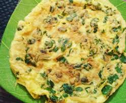 Pada daun kelor, terdapat lebih dari 30 zat antioksidan yang bermanfaat untuk kesehatan kulit. 5 Ide Mengolah Daun Kelor Jadi Santapan Lezat Di Meja Makan Jarang Ada Tapi Kaya Gizinya