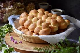 These easy baking recipes require no yeast and bake up quickly, from easy cinnamon rolls to flaky biscuits to homemade bread. Sweet Bread Recipe With Buttermilk She Loves Biscotti