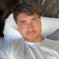 Jake Dufner's Instagram, Twitter & Facebook