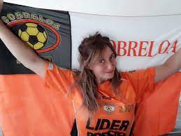 El jugador se mostró arrepentido después de la bochornosa imagen que está dando que hablar en las redes sociales. Victoria Madrina De Cobreloa Reaparece Para Darle Buena Suerte A Los Zorros Del Desierto El Diario De Antofagasta