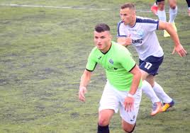 They currently play in the liga iii. Viitorul DÄƒesti NeinvinsÄƒ La Petrosani George Neacsu Din Nou ProvidenÅ£ial Pentru Echipa De La Fedelesoiu Tribuna ValceanÄƒ