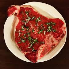 Bistecca Fiorentina Viande De Boeuf De Race Chianina De Chez Belli Cuite Au Barbecue Et Servie Avec Un Viande Boeuf Huile D Olive Extra Vierge Huile D Olive