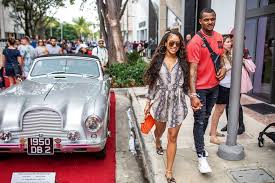 Texans quarterback deshaun watson surprised his mom, deann watson, with a my houzz home makeover at the gainesville, ga., home where deshaun grew up and where his mom still lives. Deshaun Watson And Jilly Anais Miami Design District