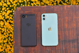 I'm pretty sure only the carrier can unlock blackberry devices. Minh Ä'ang Dung Iphone 11 Lock Va Blackberry Keyone Ä'ay La Nhá»¯ng Gi Minh Tráº£i Nghiá»‡m Ä'Æ°á»£c Tinh Táº¿