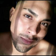 Stream Franco Arias music