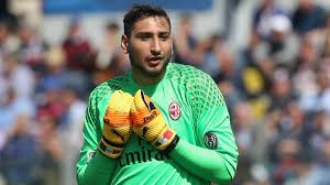 The £100 gloves italy goalkeeper gianluigi donnarumma wears celebrated italian keeper gianluigi switched between two pairs of adidas predator pros as he helped his team. Serie A Raiola Denies Ac Milan Threat To Send Donnarumma To The Stands As Com