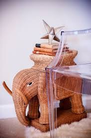 Rebecca De Ravenel Domino I Love This Vintage Wicker Elephant Table In The Home Of Rebecca De Ravenel Its Gener Chinoiserie Chic Wicker Elephant Chinoiserie