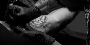 A lot of the pain comes from a lack of cushion of muscle or fat within these areas, therefore causing. Low Pain Tolerance Tattoo Artists Recommend Avoiding These Spots Style Grooming
