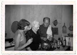 Lee Krasner Stella Pollock And Jackson Pollock Carving A Turkey 1950 Jackson Pollock Lee Krasner Famous Artists