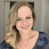 Laura Ehrhardt's Instagram, Twitter & Facebook