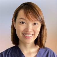 Elisa Irwin's Instagram, Twitter & Facebook