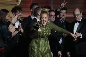 Grammy Awards Adele S 25 Wins Top Honors Chance The Rapper Makes History Chicago Tribune