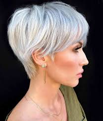 To achieve and maintain such a perfect 🤍 PLATINE BLOND colour? Try this  one 👇👌 Moroccanoil Blonde Perfecting Purple Shampoo 💚🩵💜  https://amzn.to/4giz2ih