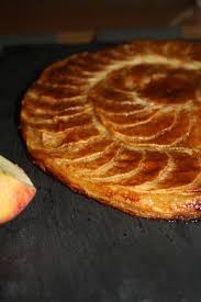 Tarte Fine Aux Pommes Facon C Michalak Religieuse Et Tarte Catin