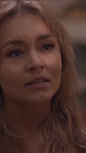 Leona llora al ver a Benjamín 😱 #ElAmorInvencible