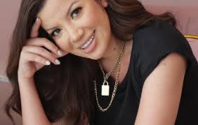 Samantha Grey: "En lo sentimental, tengo patrones similares a los de mi  madre"