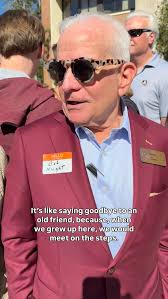 Check out this piece of history from @UofL_Archives! In 1977, the  @UniversityofLouisville crowned Carolyn Lewis as Homecoming queen. Who will  be next? 👀 Photos by Frank Pierce. From the collection of University