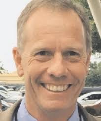 Wayne Mendenhall's Instagram, Twitter & Facebook