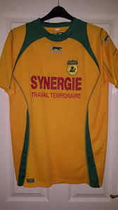 Vintage and retro fc nantes shirts and kit, featuring home, away and special match worn editions from les canaris' history. Nantes Home Fussball Trikots 2005 2006
