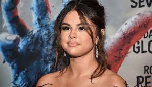 Selena gomez's instagram profile summarysource: Selena Gomez Has Lost Her Title Of The Most Followed Woman On Instagram