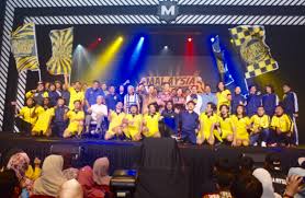 Together they create the most triumphant zero to hero story and gain a place at the asian games. A Musical Celebration On Merdeka Day Buletin Mutiara