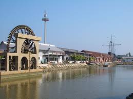 Saat berkunjung ke melaka, malaysia, sebagian besar orang akan langsung menuju ke kota tua melaka yang dulunya jadi ibu kota kesultanan melaka dan juga pusat peradaban melayu kuno. Sungai Melaka Wikipedia Bahasa Melayu Ensiklopedia Bebas