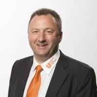 Robert Loesch's Instagram, Twitter & Facebook