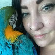 Danielle Tarbox's Instagram, Twitter & Facebook