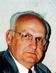 Dana Hilliard's Instagram, Twitter & Facebook