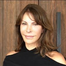 Trish Snyder's Instagram, Twitter & Facebook