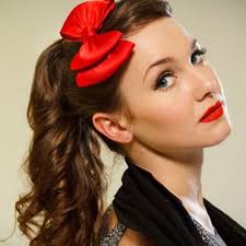 Shoulder length hairdos are also just long enough to pop up in a bun or a twist, without your hairstylist trying to work out what to do with any excess hair. 13 Vintage Hairstyles For Medium Hair Back In Time