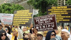 Download mp3 & video for: People Power Capres 02 Tak Didukung Tni Polri Kata Hendropriyono Namanya Jauh Panggang Dari Api Warta Kota