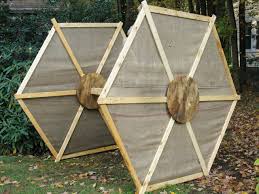 Star Wars Made Entirely Out Of Scarecrows Wins Best Halloween Lawn On This Earth Star Wars Halloween Decorations Star Wars Christmas Decorations Star Wars Diy