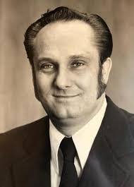 Paul Trageser's Instagram, Twitter & Facebook