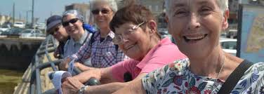 Un tirón suave, luego un verdadero tirón, hacia la “puerta abierta”