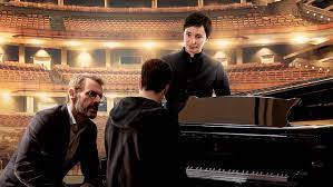 I complemented them with the hawk v‑plus zoom lenses for some longer shots and situations where i needed to zoom slightly. Cinema Au Bout Des Doigts Blog Noviscore