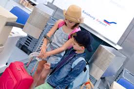 Wenn bei der anreise zum flughafen etwas viele fragen sich dann: Salzburg Airport Check In