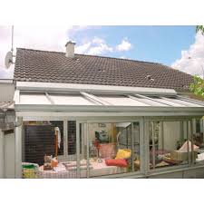 Ce store à commande électrique (avec radiocommande ou avec commande filaire) est essentiel à votre habitat. Volets Roulants Rolax Pour Veranda