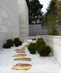 15 Ideen Fur Einen Pflegeleichten Garten Homify Pflegeleichter Garten Garten Vorgarten Gestalten