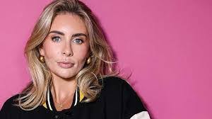 Christine Andro's Instagram, Twitter & Facebook