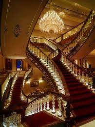 Top 10 Most Luxurious Hotels In The World Most Luxurious Hotels Stairs Grand Staircase
