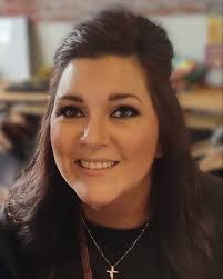 Michelle Sparrow's Instagram, Twitter & Facebook