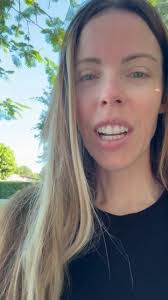 Laura Purdy's Instagram, Twitter & Facebook