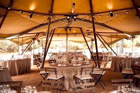 Para las bodas en verano de este año, las tonalidades. Como Decorar Una Boda Al Aire Libre La Fiesta Jamas Contada
