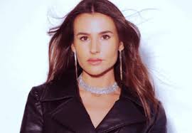 Mario Monge presenta como primer sencillo «Mi Ciudad»