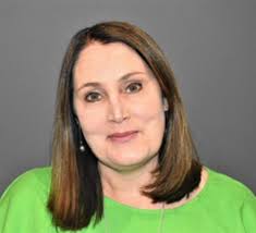 At GMPAC we are very lucky to have Sue McLennan as our in house singing  teacher. Sue is a singing teacher and performance coach and has been  teaching for over 30 years.