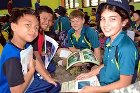 Taman universiti is a suburb in iskandar puteri, johor bahru district, johor, malaysia. Foreign Students Get Tips On Batik Printing And Making Mango Pickle The Star
