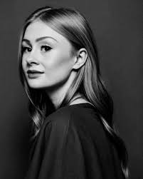 Peninsula Essence September 2024 by Peninsula Essence